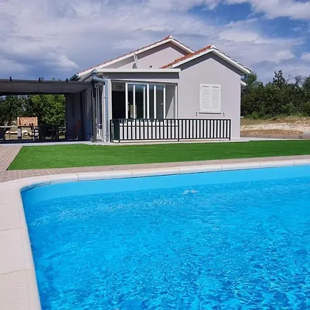 Nane Garden House With Heated Pool Mirca (Brac)