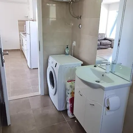 Nane Garden House With Heated Pool Holiday home Mirca (Brac)