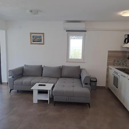 Holiday home Nane Garden House With Heated Pool